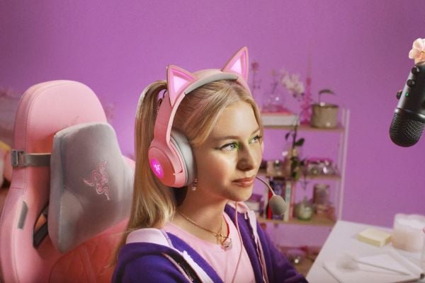 RAZER Kraken Kitty V2 Kablolu Rgb Gaming Kulaklık